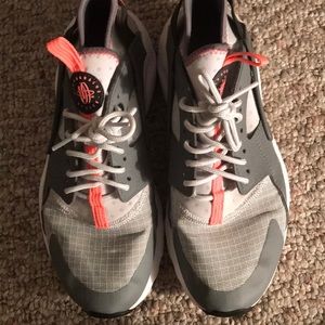 Air huaraches by Nike